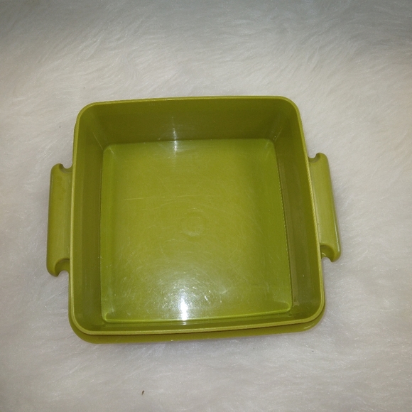TUPPERWARE Vintage Square Away Container, vguc, green - Picture 6 of 10